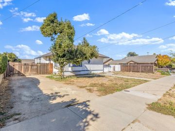 812 Powell St, Hollister, CA | . Photo 4 of 22