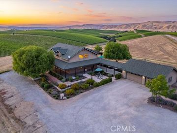 950 Indian Dune Rd, Paso Robles, CA