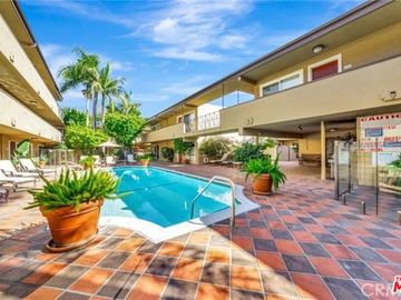 970 Palm Ave unit #213, West Hollywood, CA